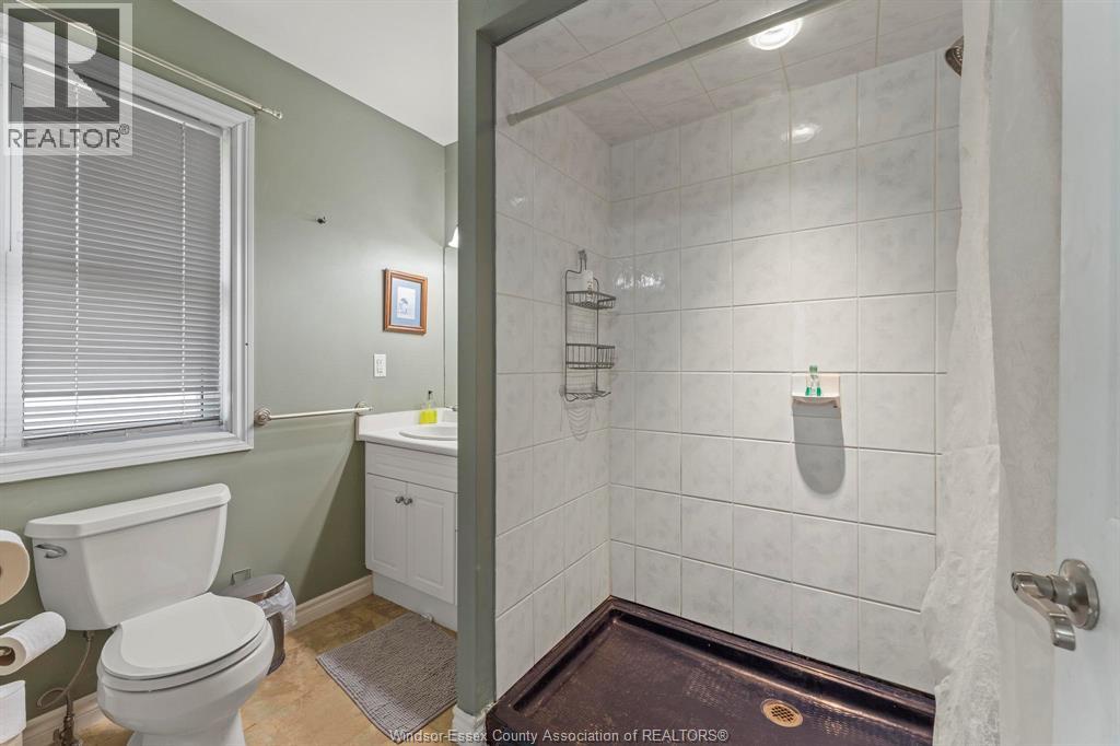 853 Southwood Drive, Lakeshore, Ontario  N0R 1A0 - Photo 14 - 25028677