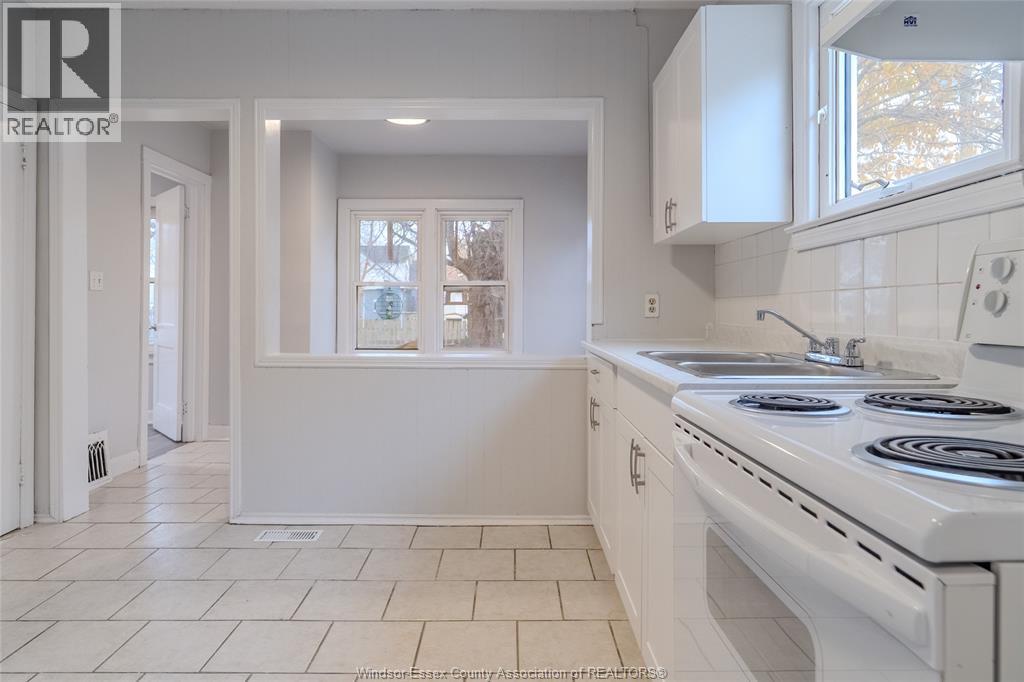 446 Mckay Avenue, Windsor, Ontario N9B 1Z8 - Photo 11 - 25028667