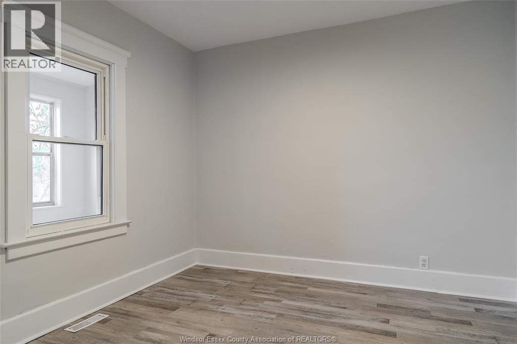 446 Mckay Avenue, Windsor, Ontario N9B 1Z8 - Photo 5 - 25028667