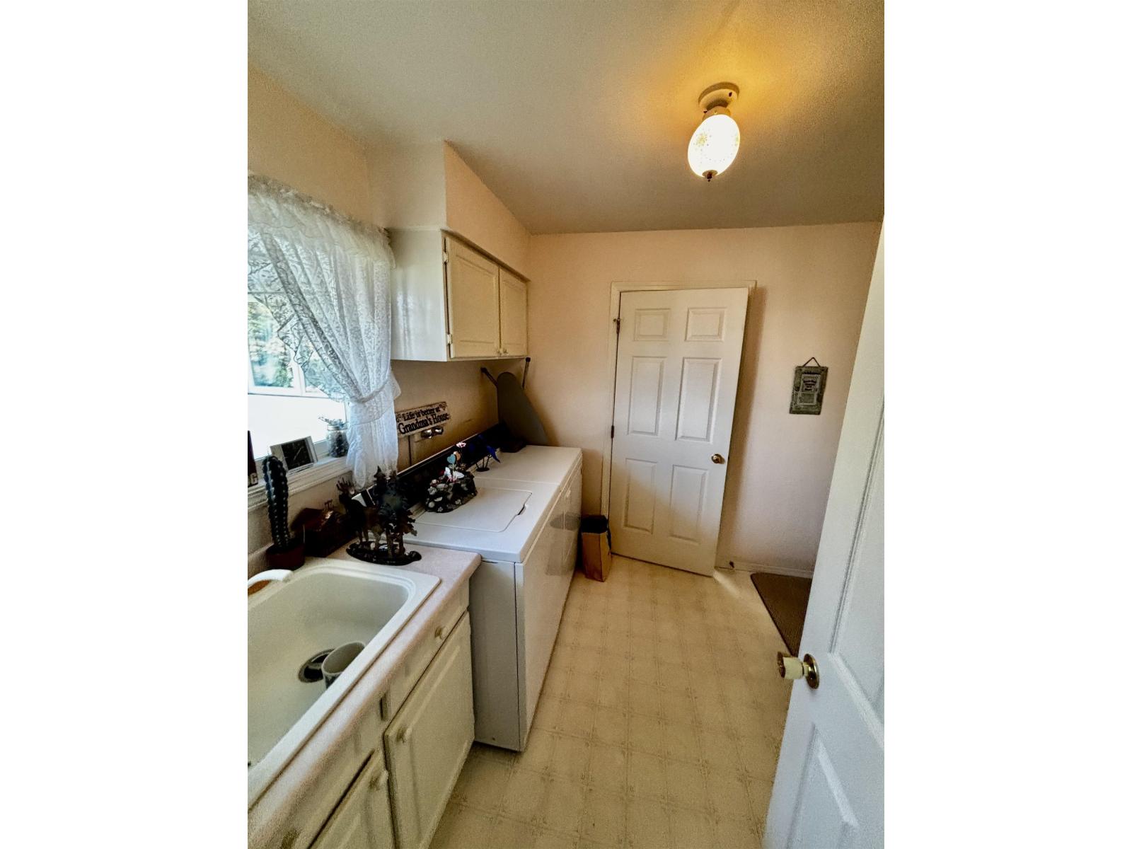 46544 Seaholm Crescent, Fairfield Island, Chilliwack, British Columbia  V2P 6K8 - Photo 9 - R3066429