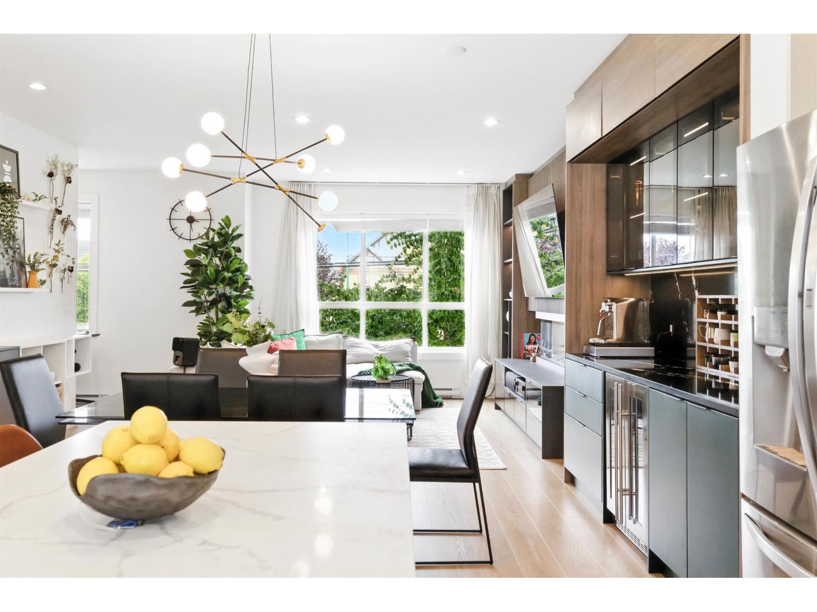 30 19255 ALOHA DRIVE, Surrey, British Columbia