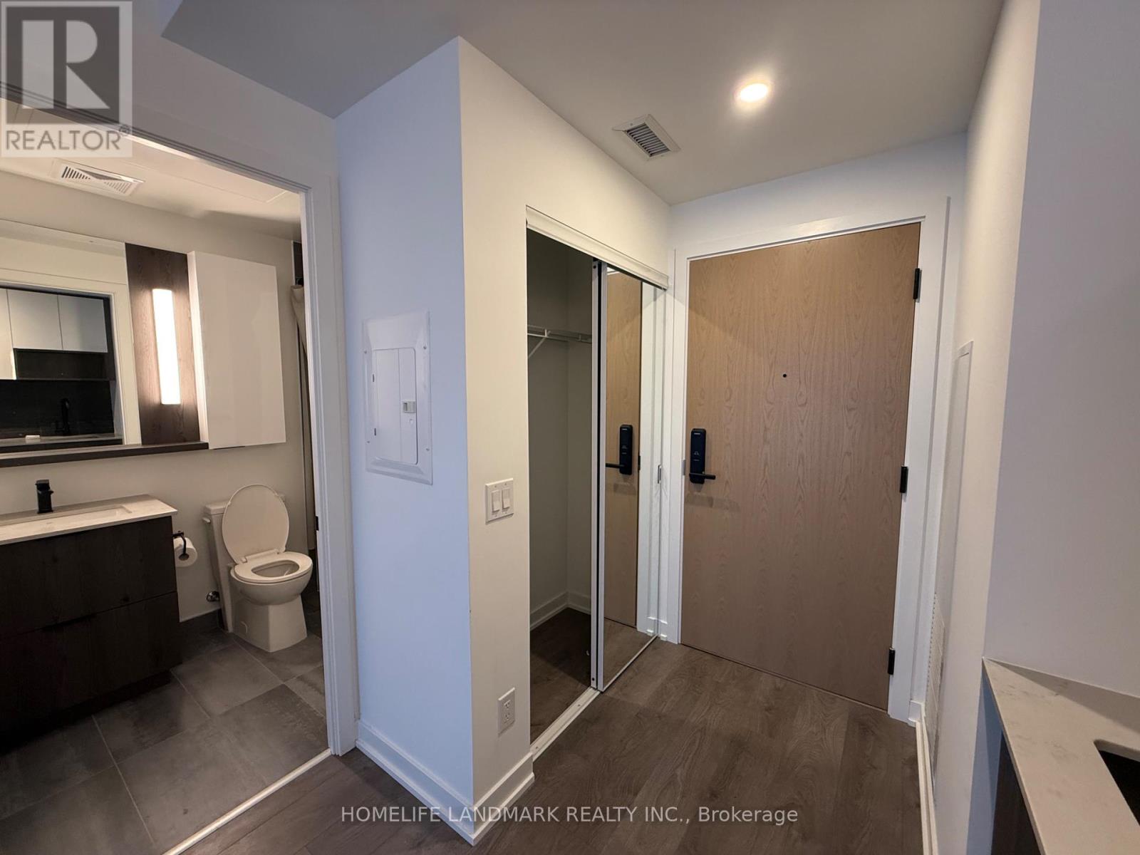 626 - 5 Defries Street, Toronto, Ontario  M5A 3R4 - Photo 10 - C12500380