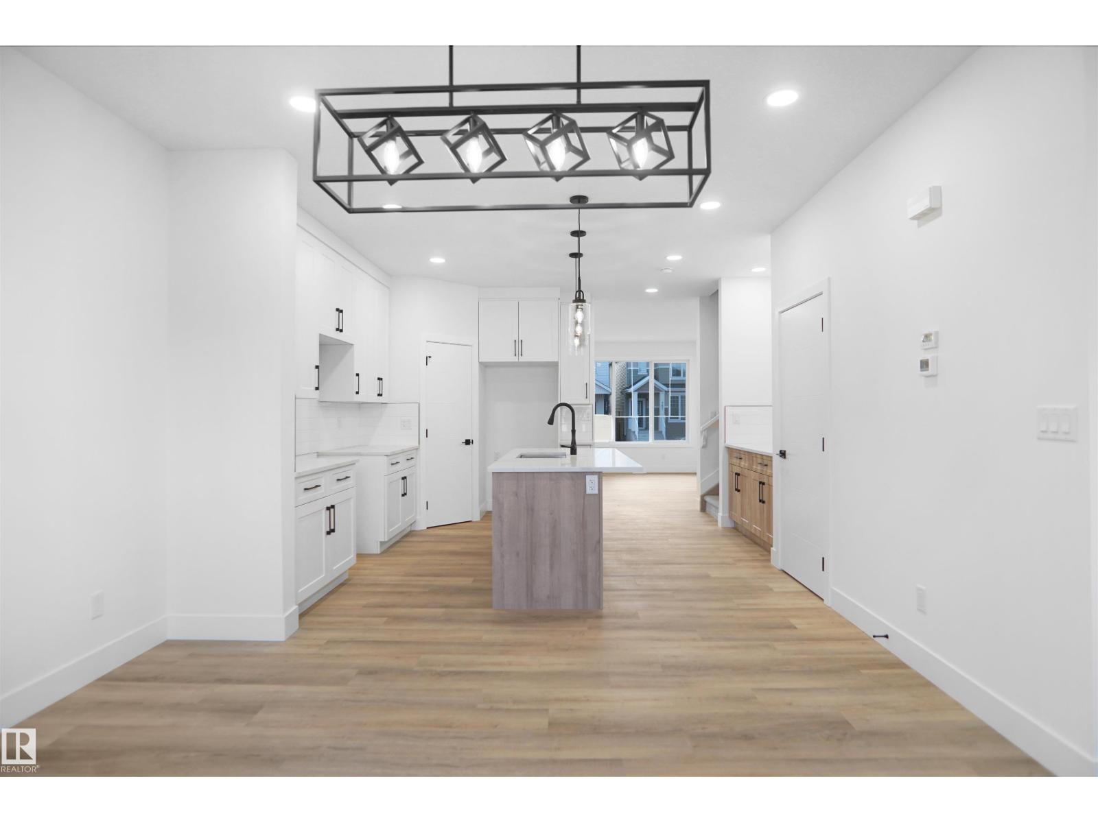 786 Cy Becker Dr Nw, Edmonton, Alberta  T5Y 2W4 - Photo 16 - E4464993