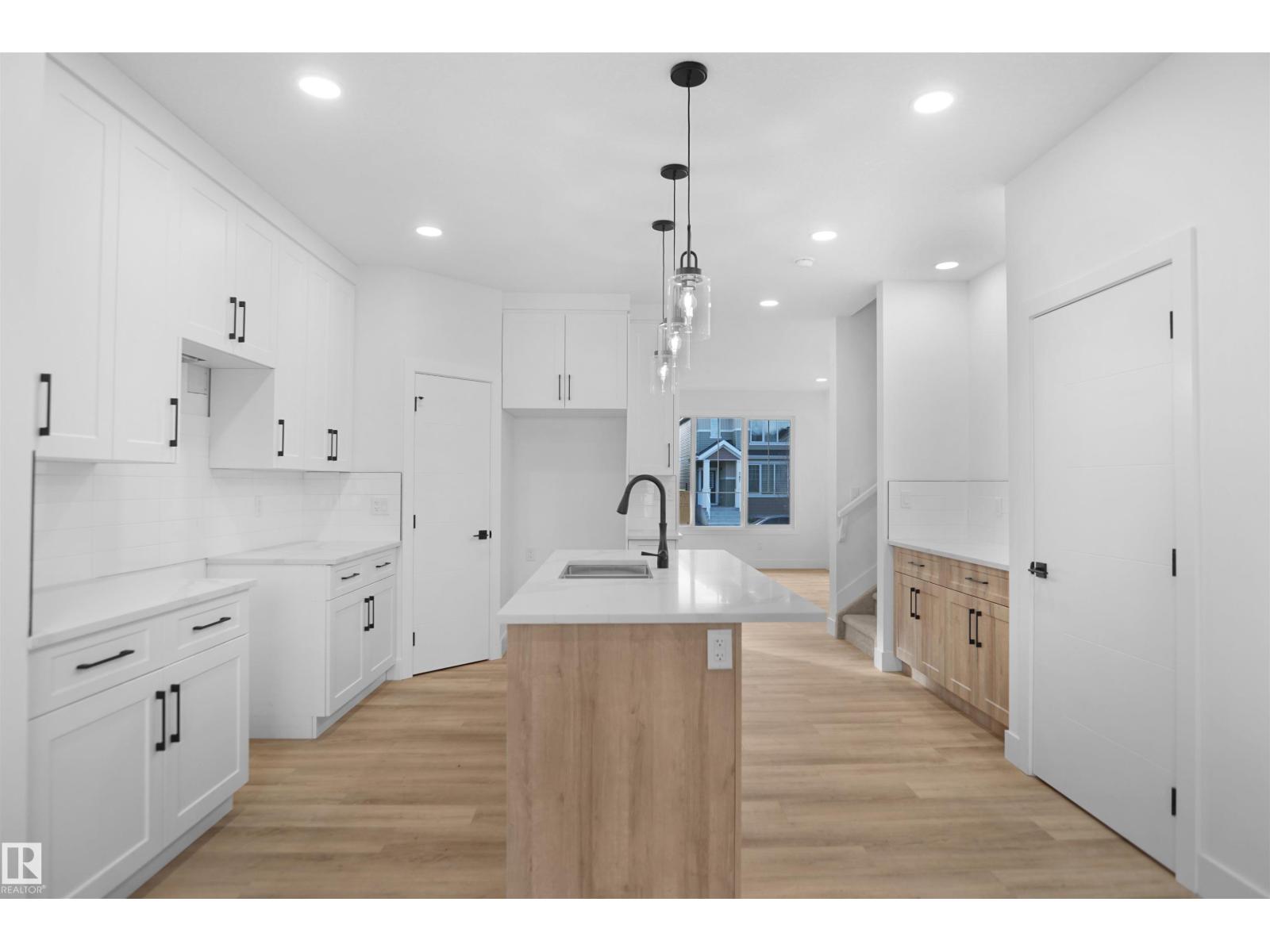 786 Cy Becker Dr Nw, Edmonton, Alberta  T5Y 2W4 - Photo 17 - E4464993