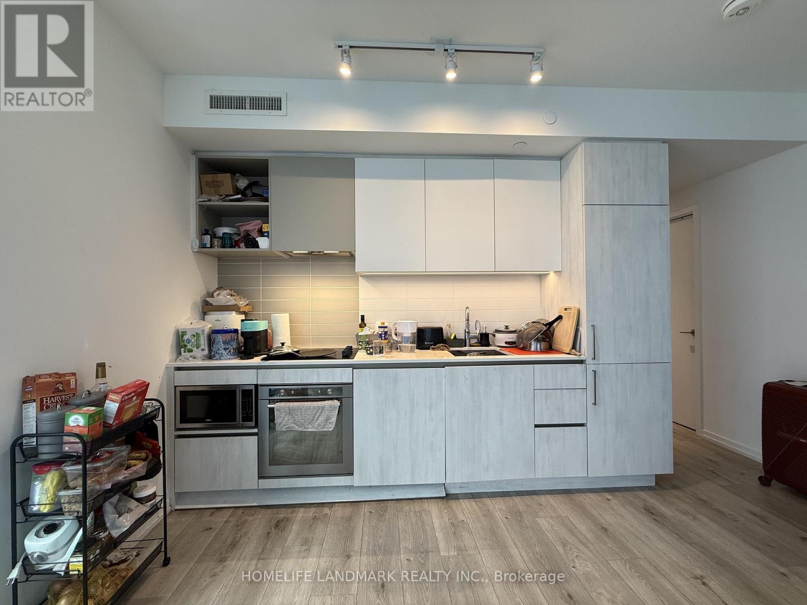 1603 - 1000 Portage Parkway, Vaughan, Ontario L4K 0L1 - Photo 10 - N12472076