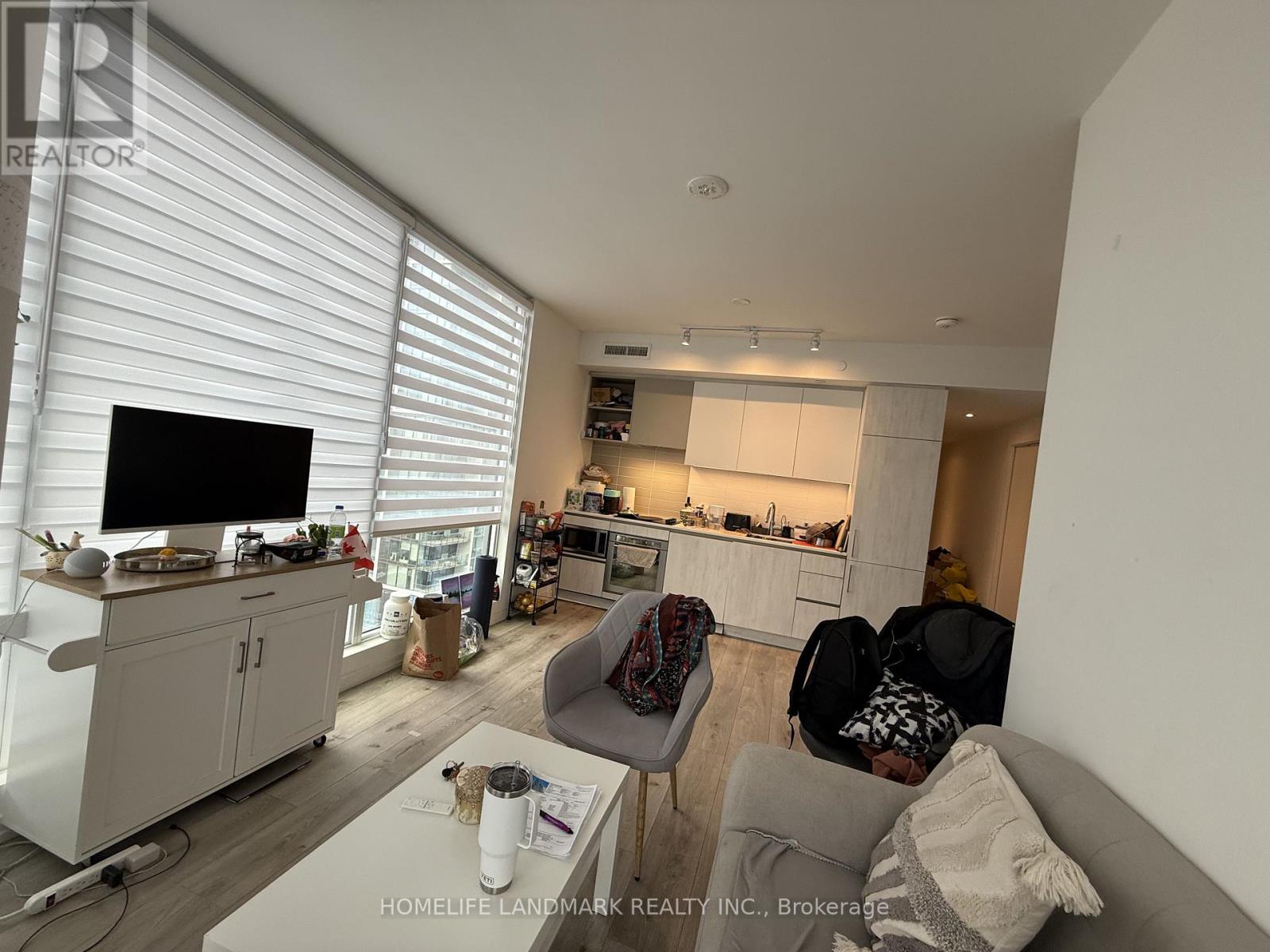 1603 - 1000 Portage Parkway, Vaughan, Ontario L4K 0L1 - Photo 12 - N12472076