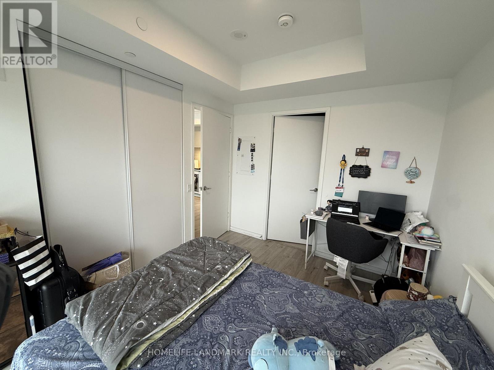 1603 - 1000 Portage Parkway, Vaughan, Ontario L4K 0L1 - Photo 3 - N12472076