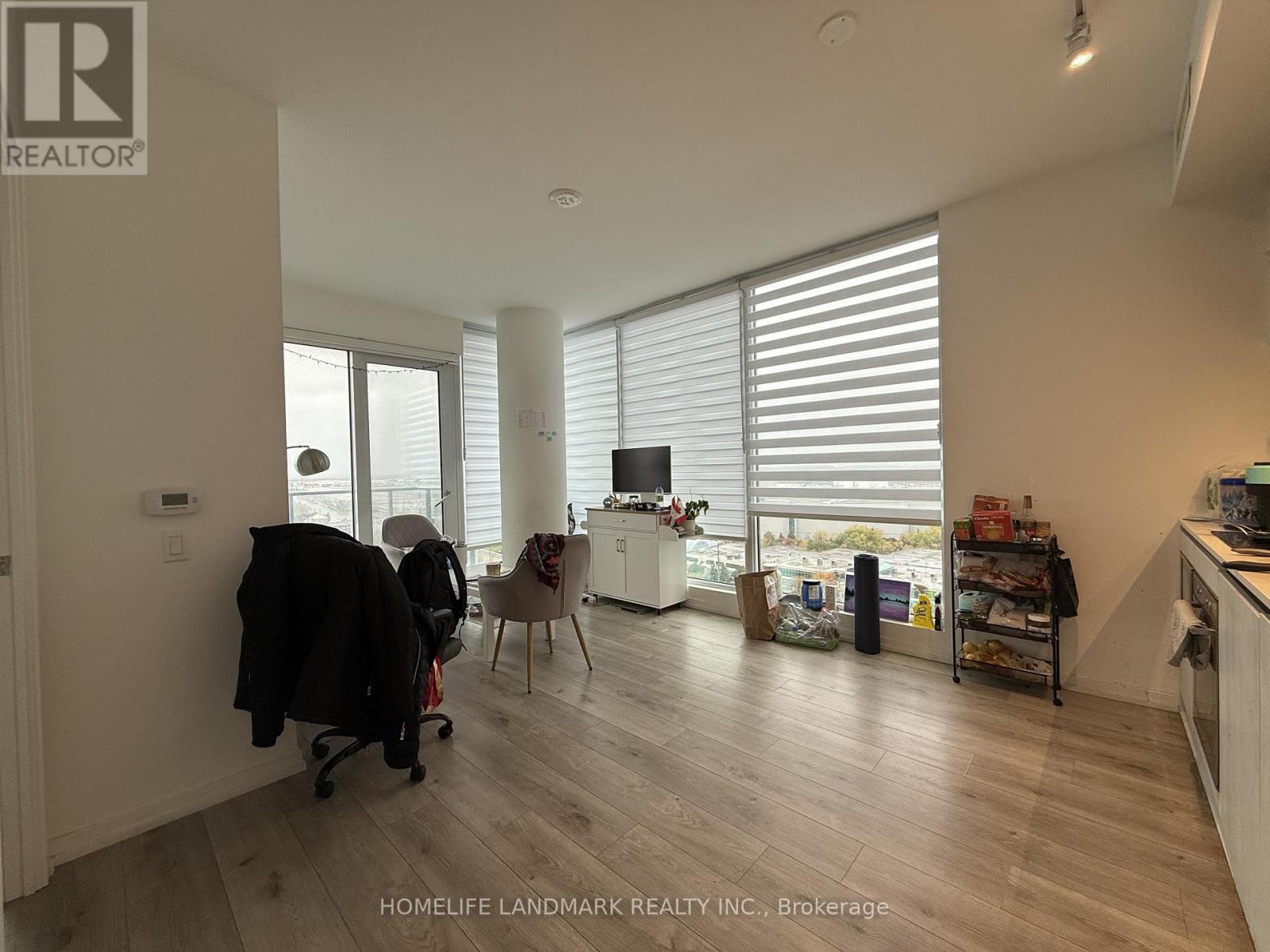 1603 - 1000 Portage Parkway, Vaughan, Ontario L4K 0L1 - Photo 5 - N12472076