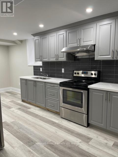 78 Saint Dennis Road, Brampton, Ontario  L6R 0B6 - Photo 12 - W12533086