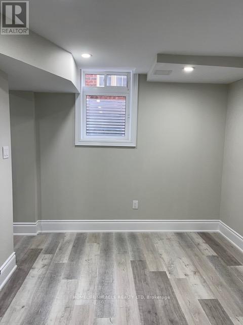 78 Saint Dennis Road, Brampton, Ontario  L6R 0B6 - Photo 4 - W12533086