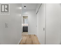 406 - 7 SMITH CRESCENT N, Toronto, Ontario