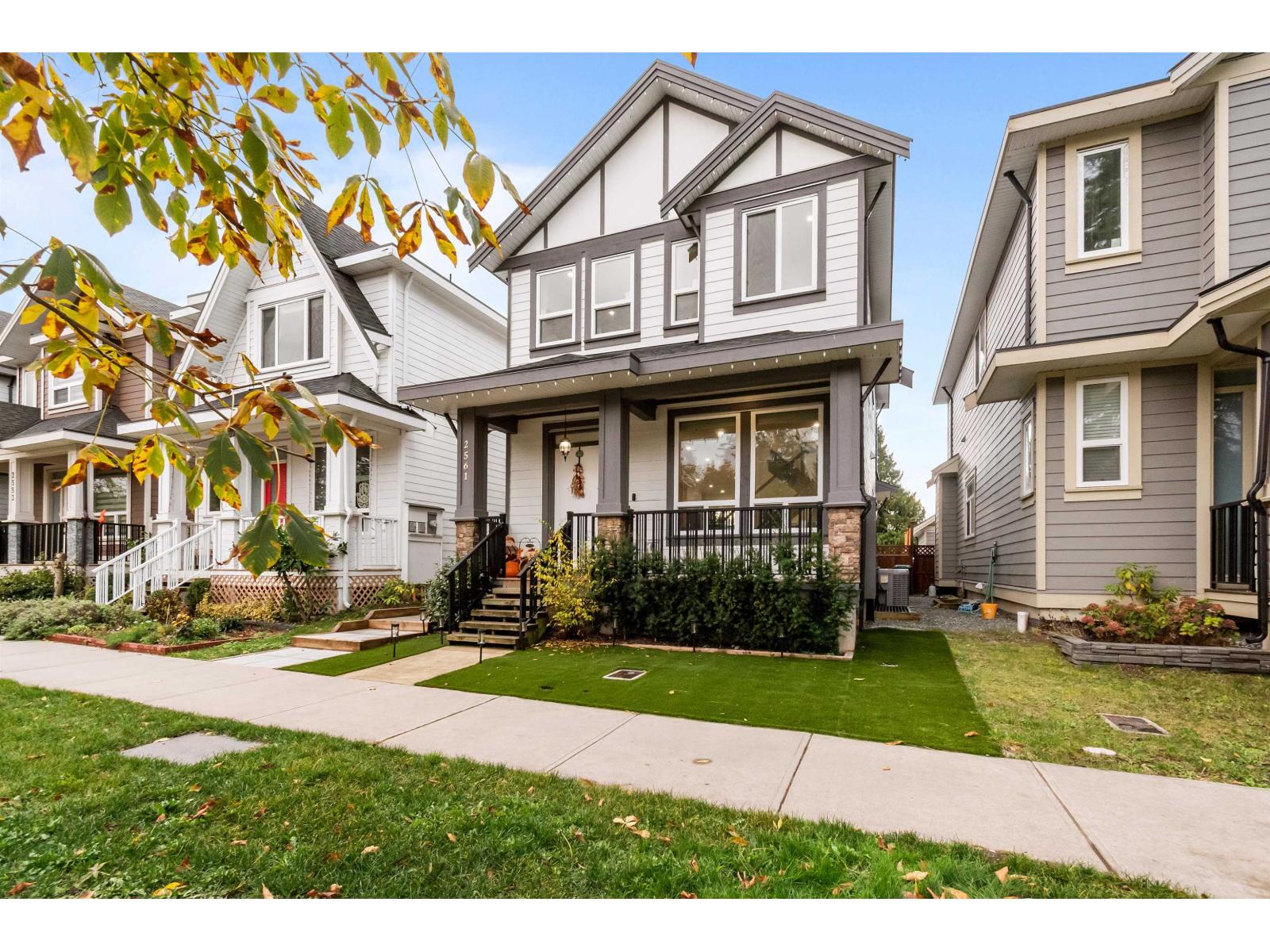 2561 168 STREET, Surrey, British Columbia