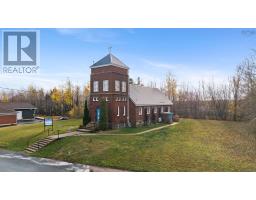 14 Church Street, Lantz, Ca