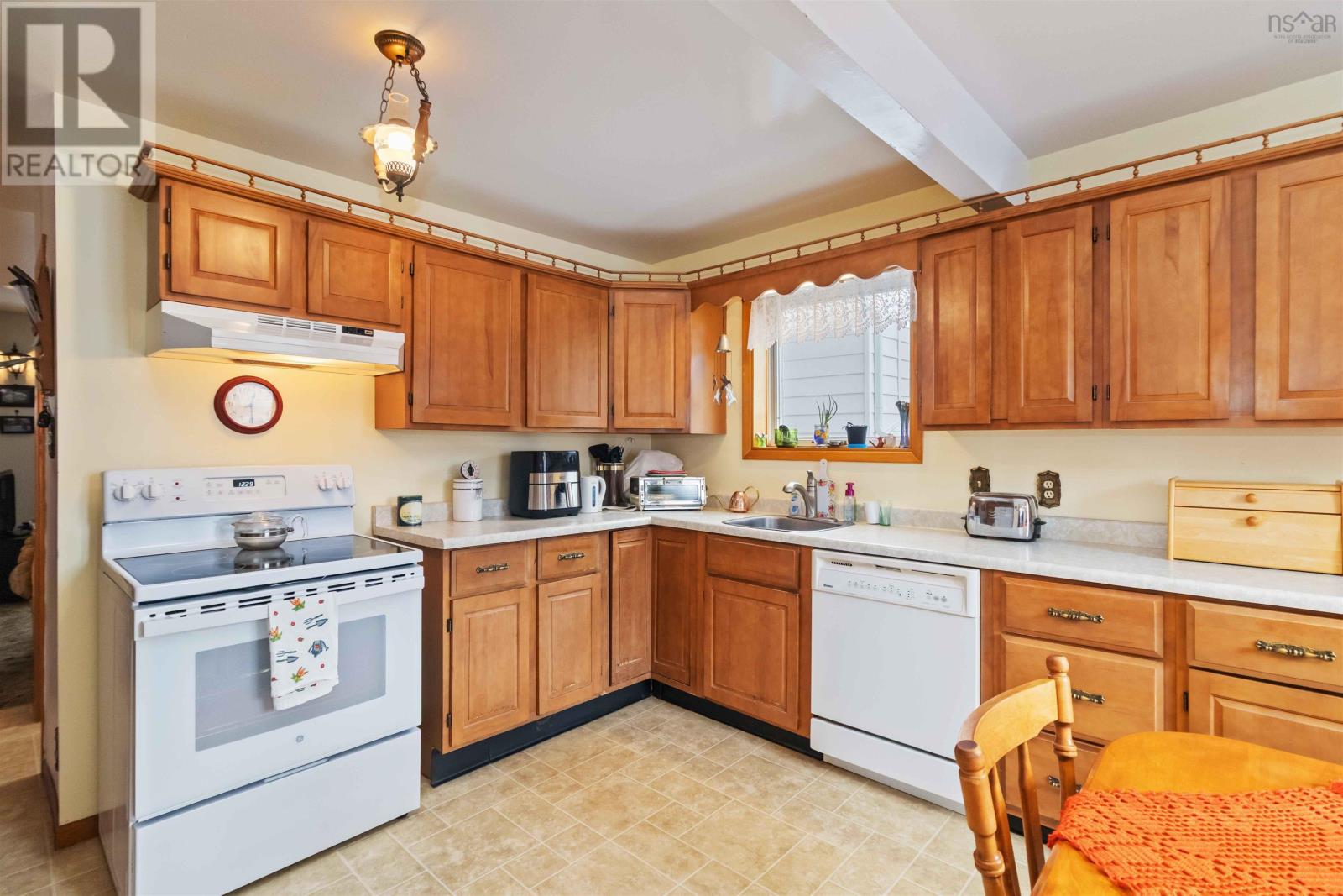 2944 Connolly Street, Halifax, Nova Scotia  B3L 3N6 - Photo 11 - 202527757