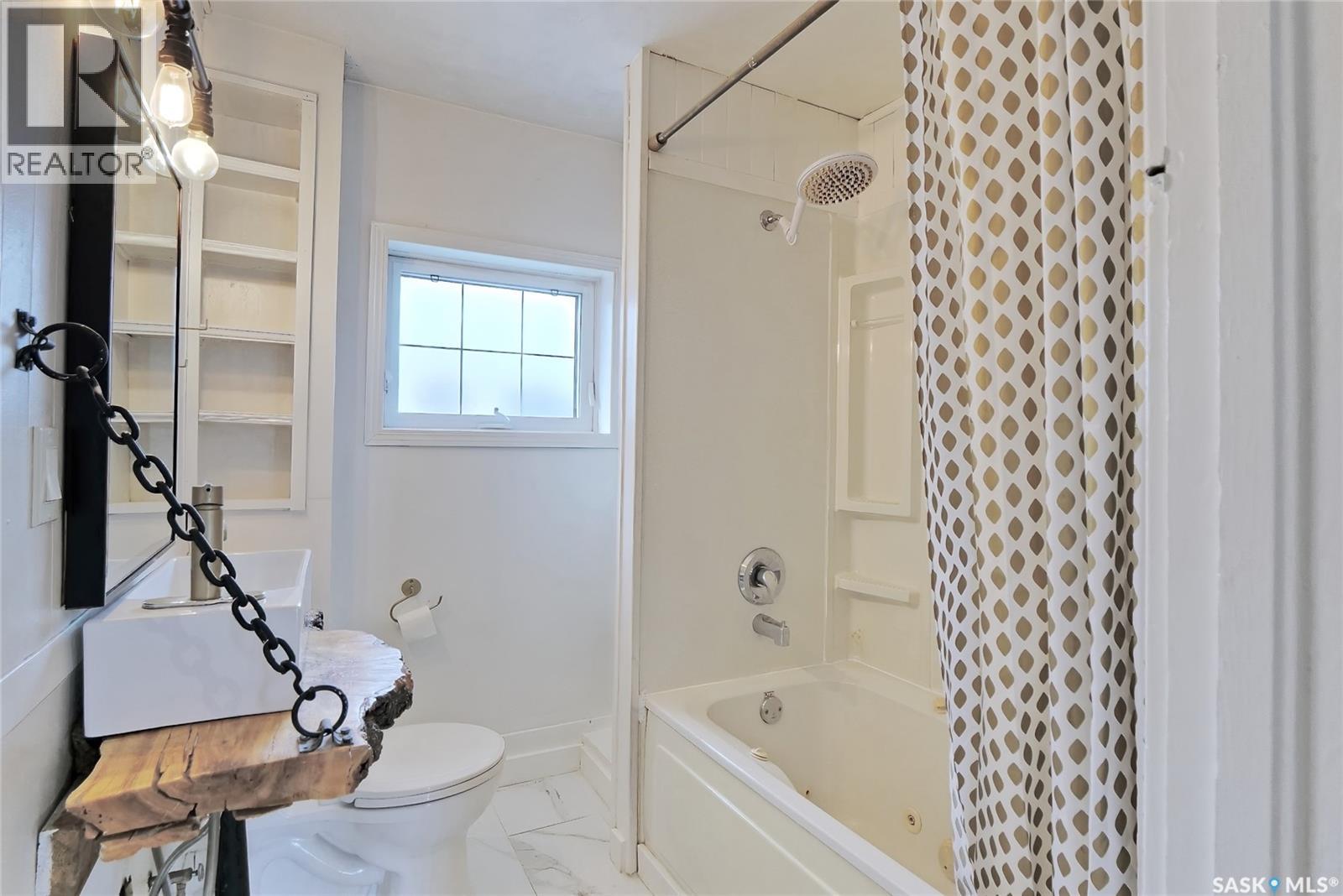 142 Hochelaga Street W, Moose Jaw, Saskatchewan  S6H 2G3 - Photo 22 - SK023862