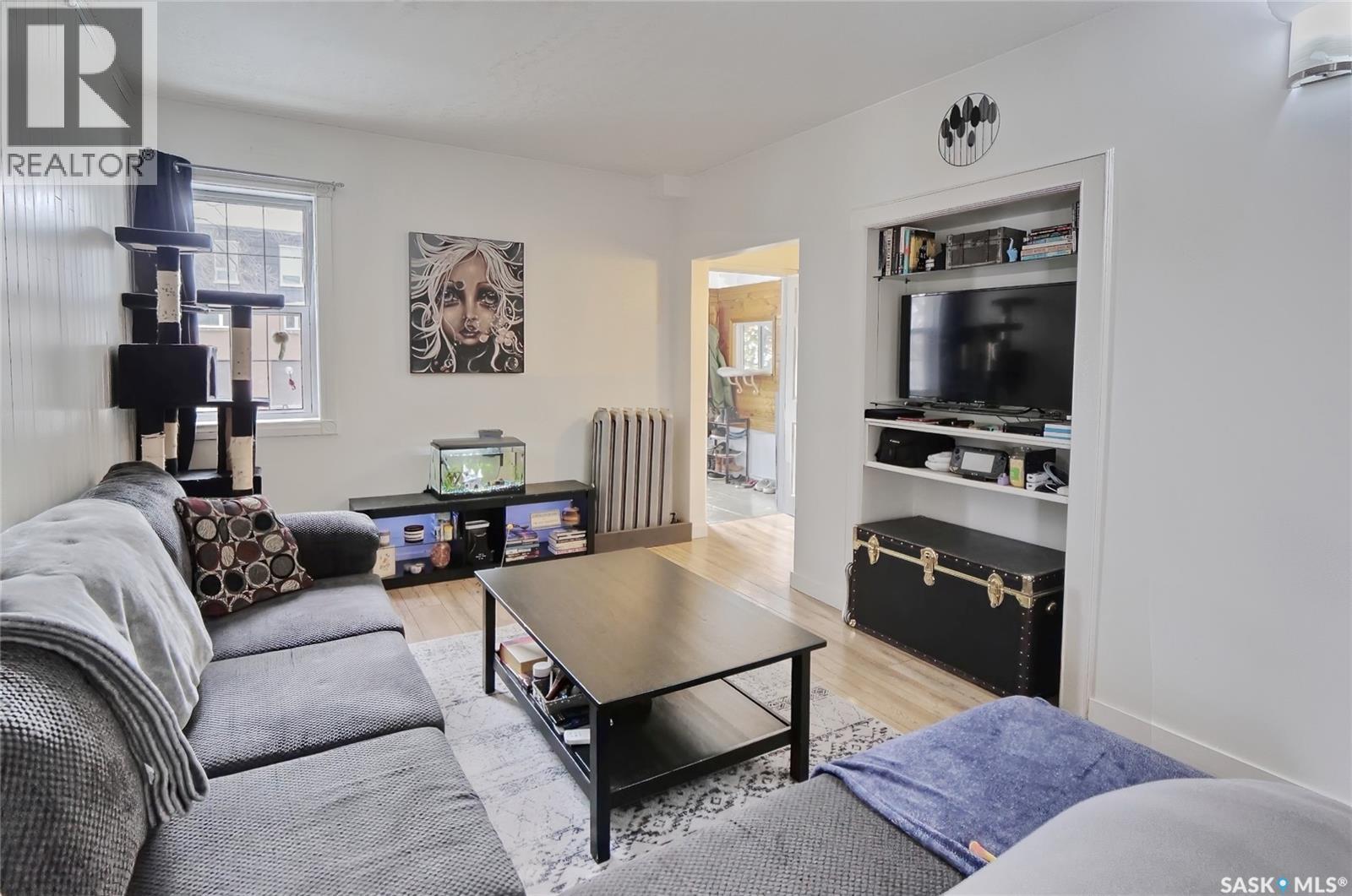 142 Hochelaga Street W, Moose Jaw, Saskatchewan  S6H 2G3 - Photo 5 - SK023862