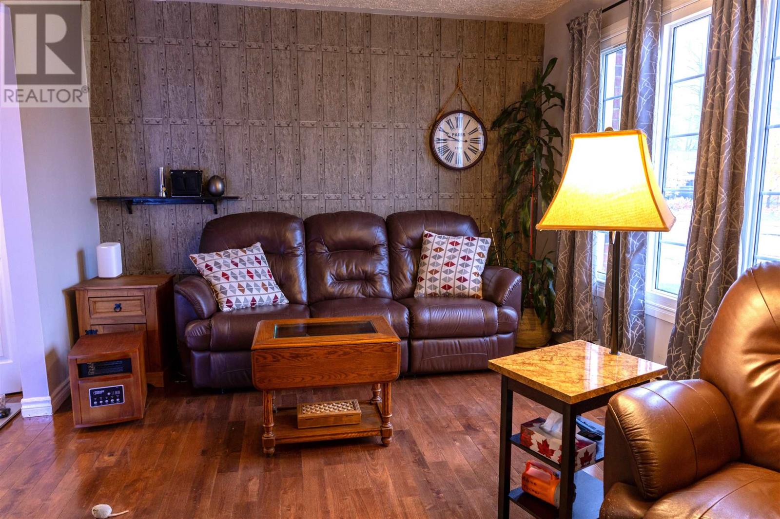 40 Panoramic Dr, Sault Ste. Marie, Ontario  P6B 5T3 - Photo 12 - SM253213