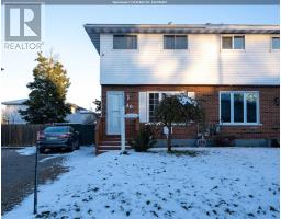 40 Panoramic DR, Sault Ste. Marie, Ontario