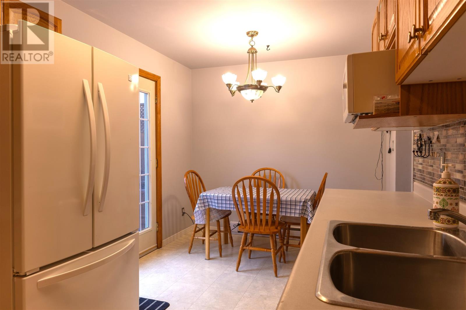 40 Panoramic Dr, Sault Ste. Marie, Ontario  P6B 5T3 - Photo 15 - SM253213