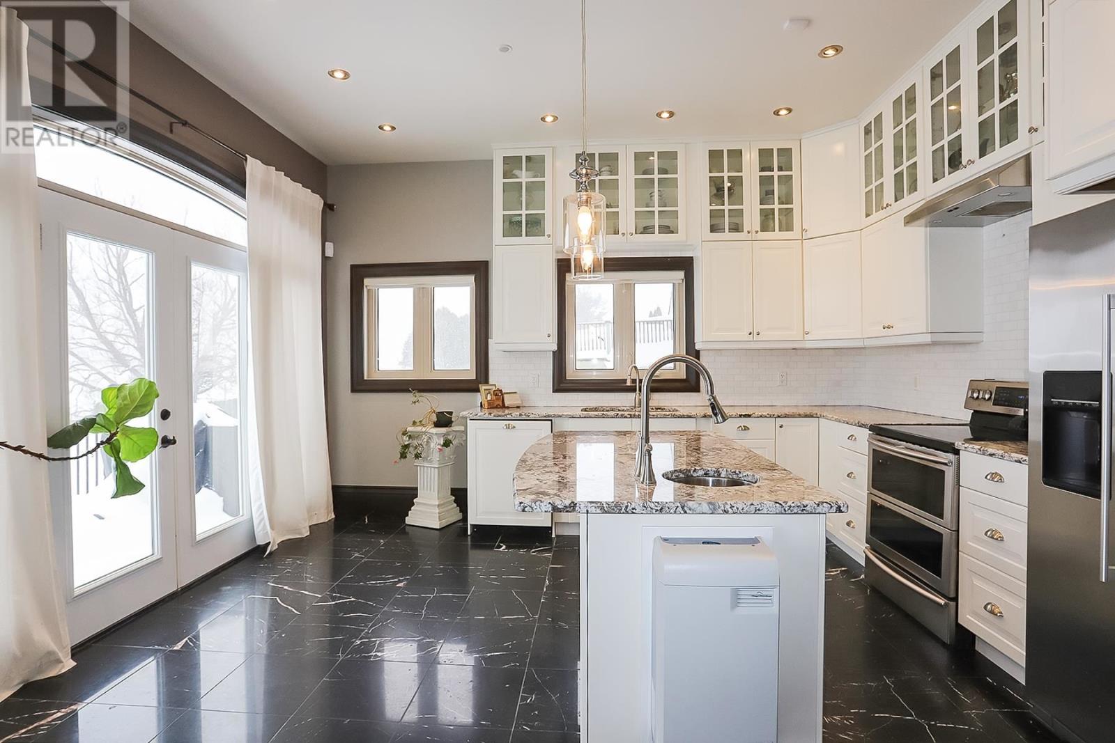 347 River Rd, Sault Ste. Marie, Ontario  P6A 5K9 - Photo 17 - SM253252