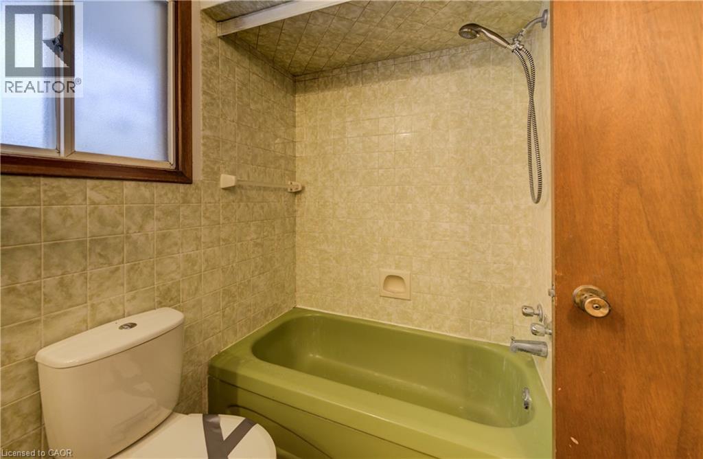 47 Academy Crescent, Waterloo, Ontario  N2L 5H8 - Photo 25 - 40787823