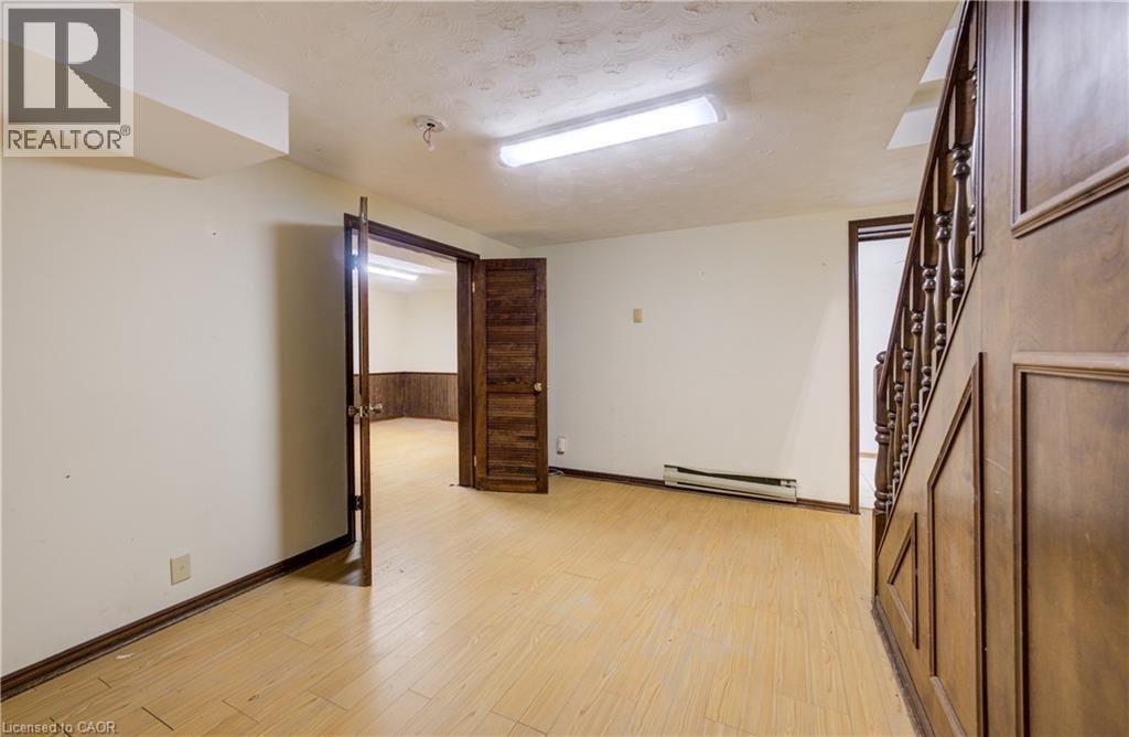 47 Academy Crescent, Waterloo, Ontario  N2L 5H8 - Photo 29 - 40787823