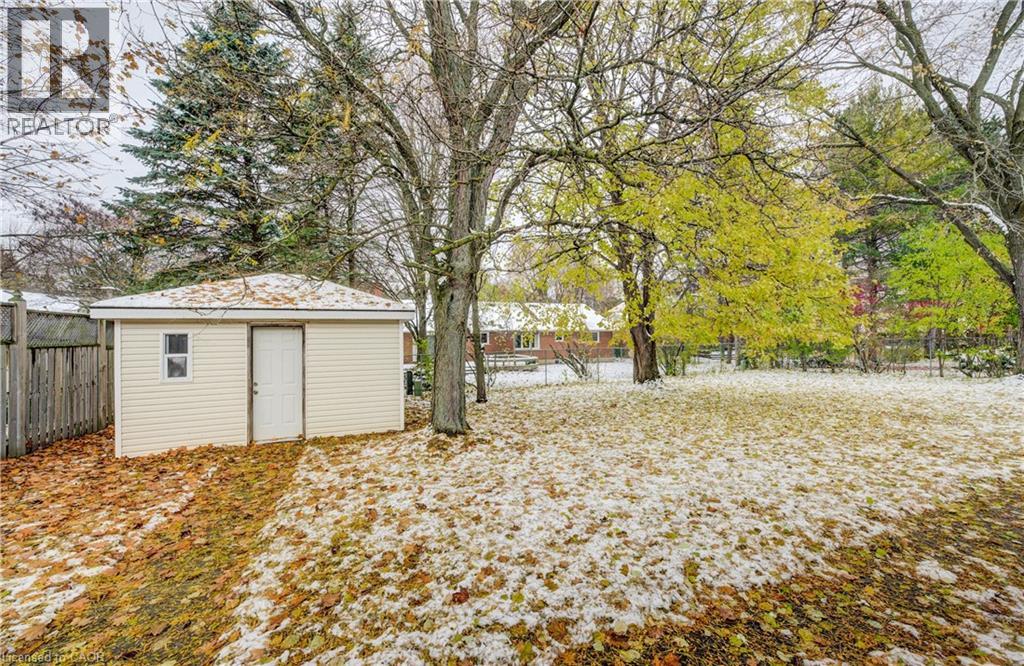 47 Academy Crescent, Waterloo, Ontario  N2L 5H8 - Photo 44 - 40787823
