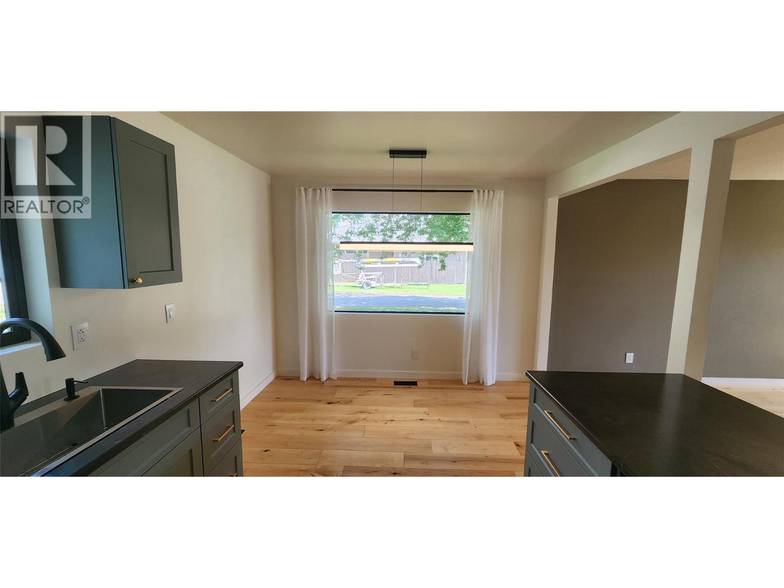 6295 College Road, Grand Forks, British Columbia V0H 1H2 - Photo 21 - 10369133