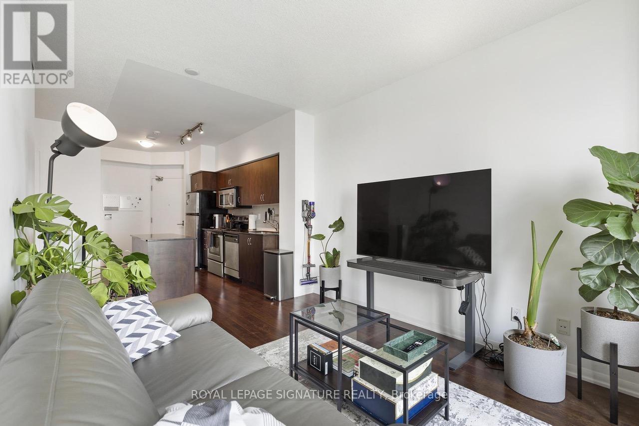 3412 - 215 Fort York Boulevard, Toronto, Ontario  M5V 4A2 - Photo 10 - C12538178