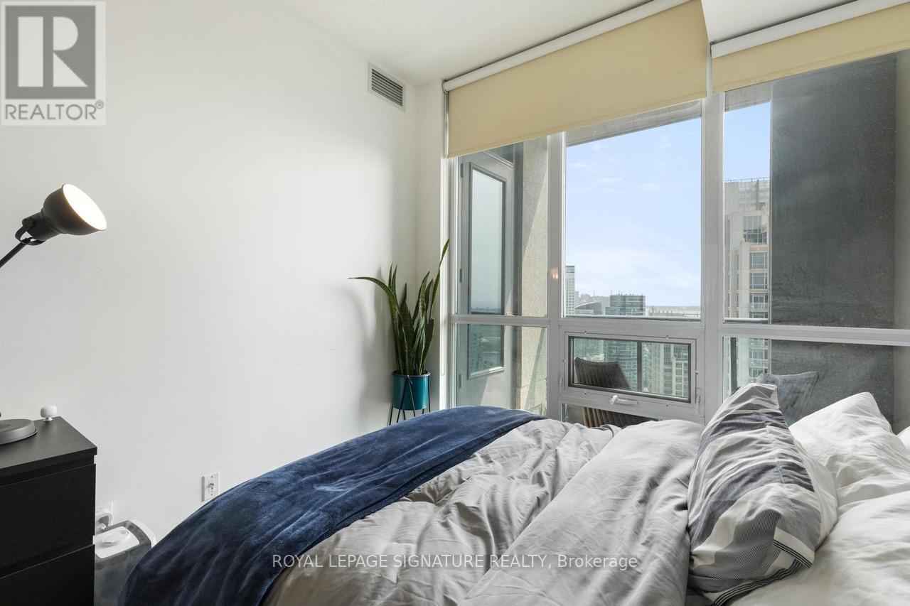 3412 - 215 Fort York Boulevard, Toronto, Ontario  M5V 4A2 - Photo 16 - C12538178