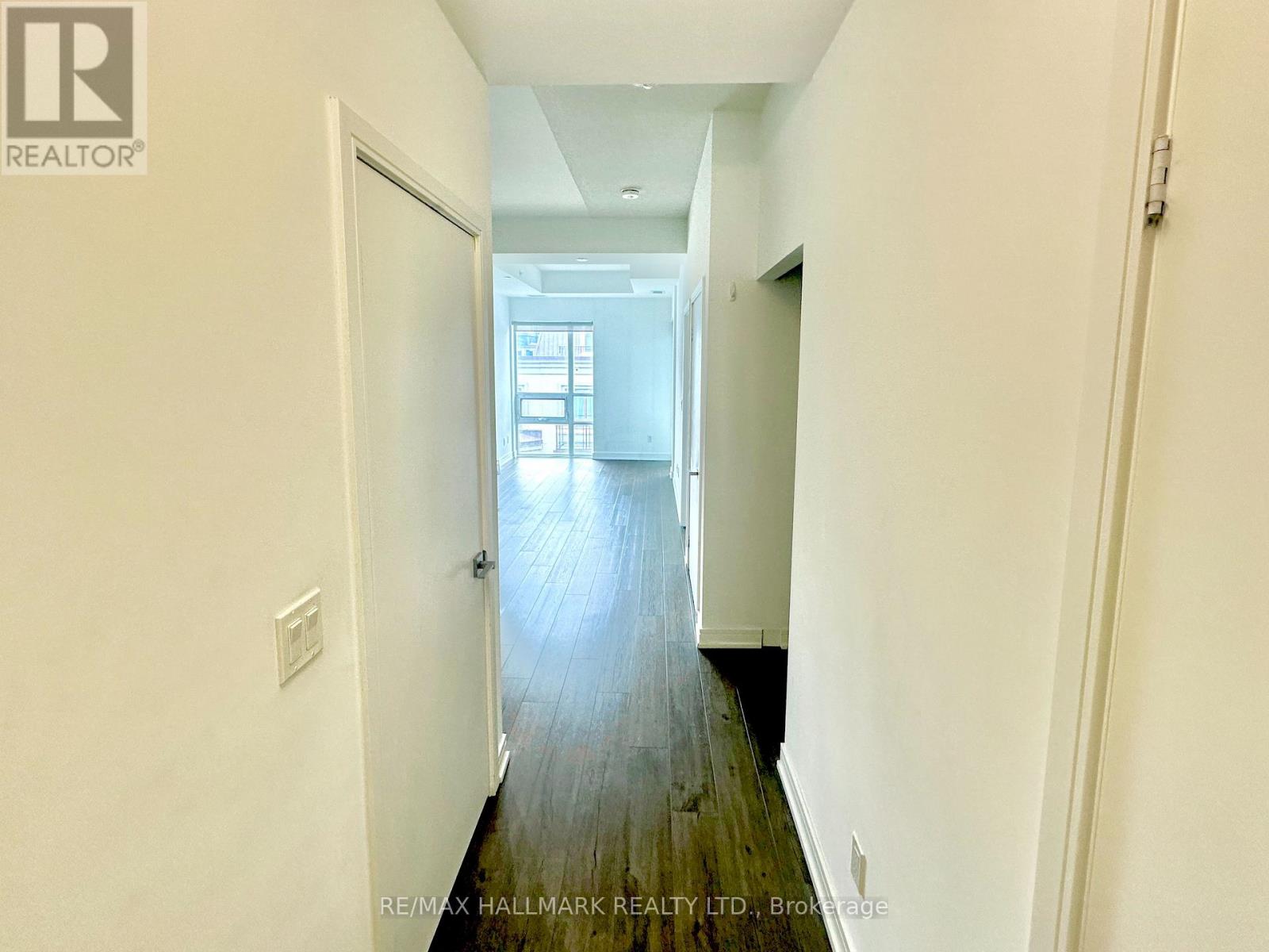 715 - 621 Sheppard Avenue N, Toronto, Ontario  M2K 1B5 - Photo 3 - C12538186