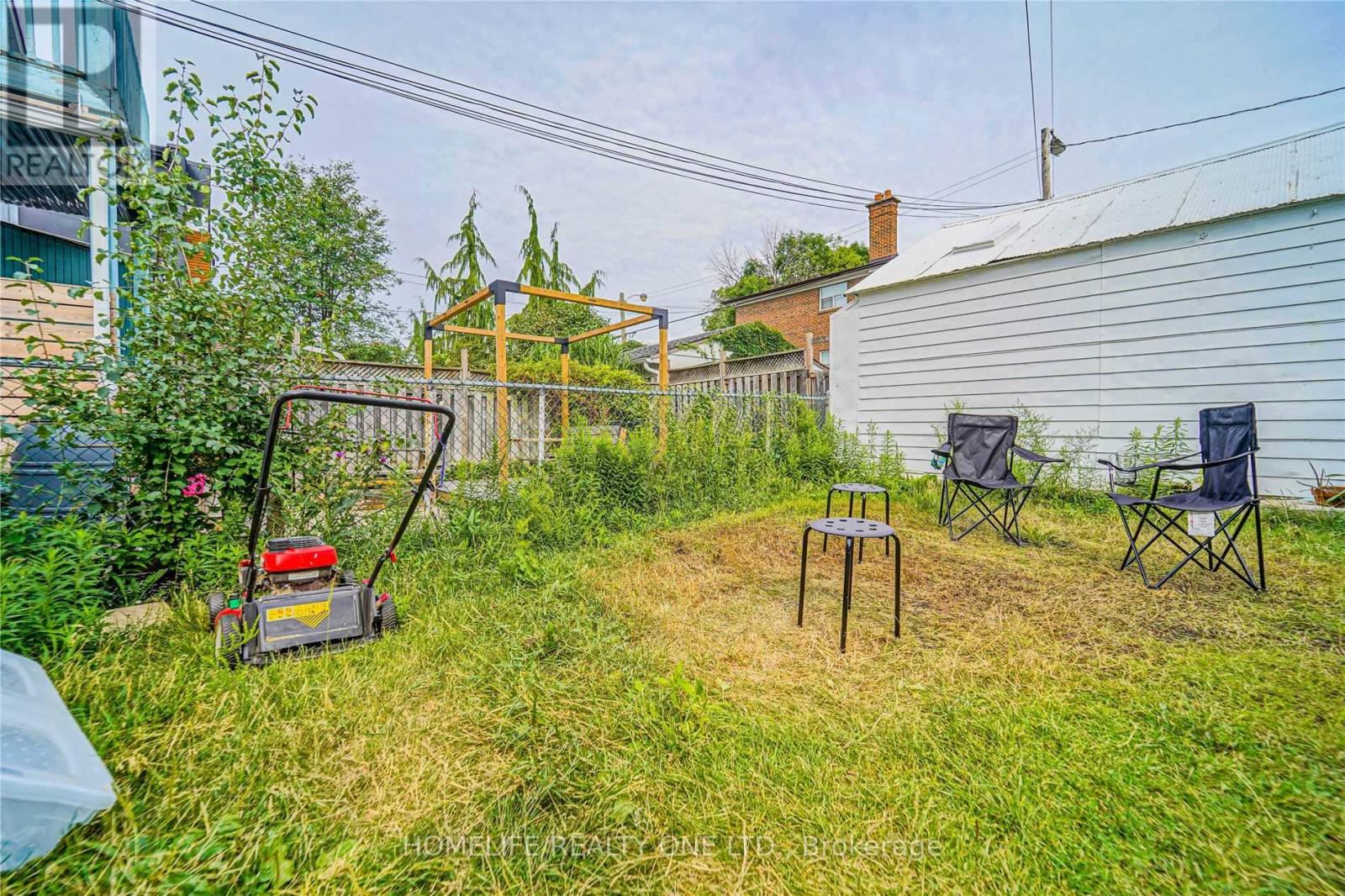 104 Benson Avenue, Toronto, Ontario M6G 2J1 - Photo 31 - C12538258