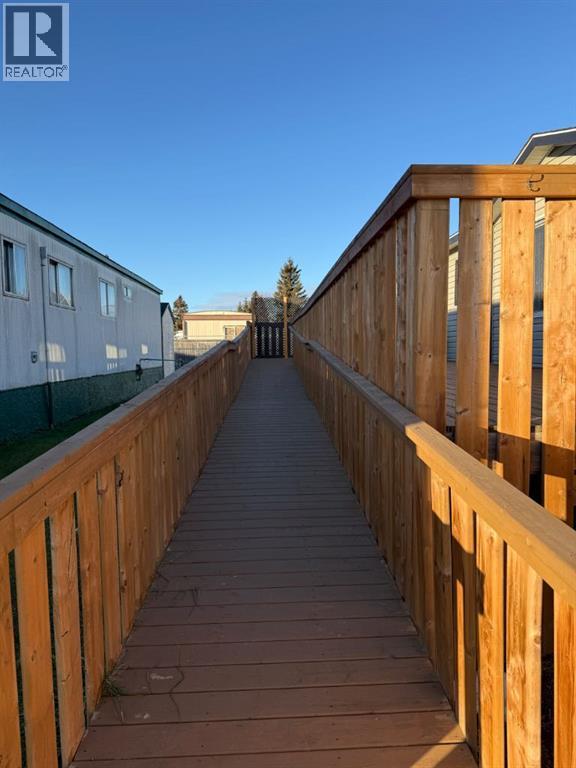 34, Eastview Estates Park, High Prairie, Alberta  T0G 1E0 - Photo 2 - A2270107