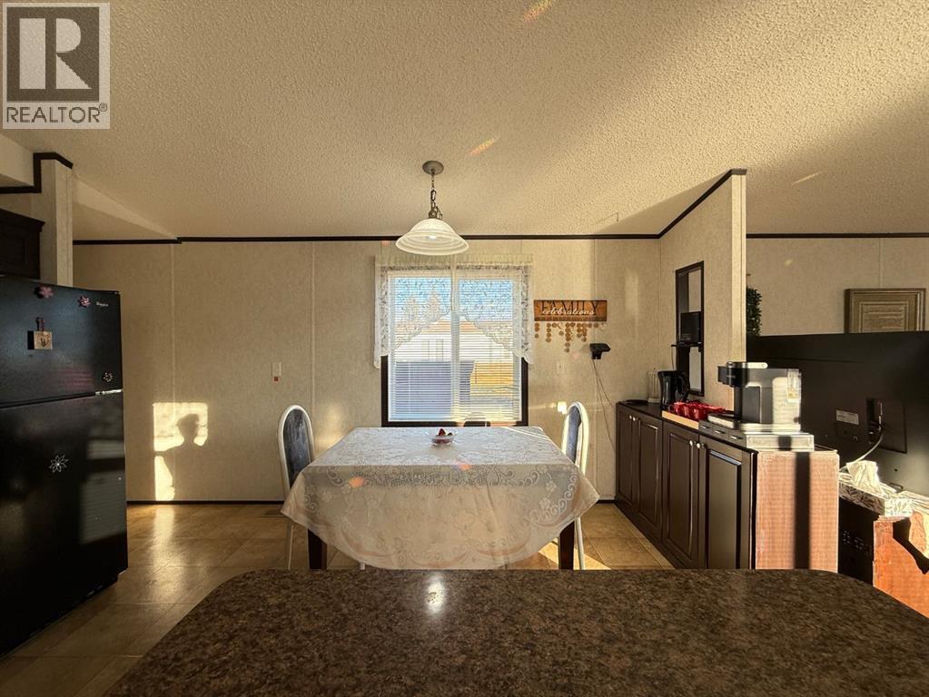 34, Eastview Estates Park, High Prairie, Alberta  T0G 1E0 - Photo 8 - A2270107