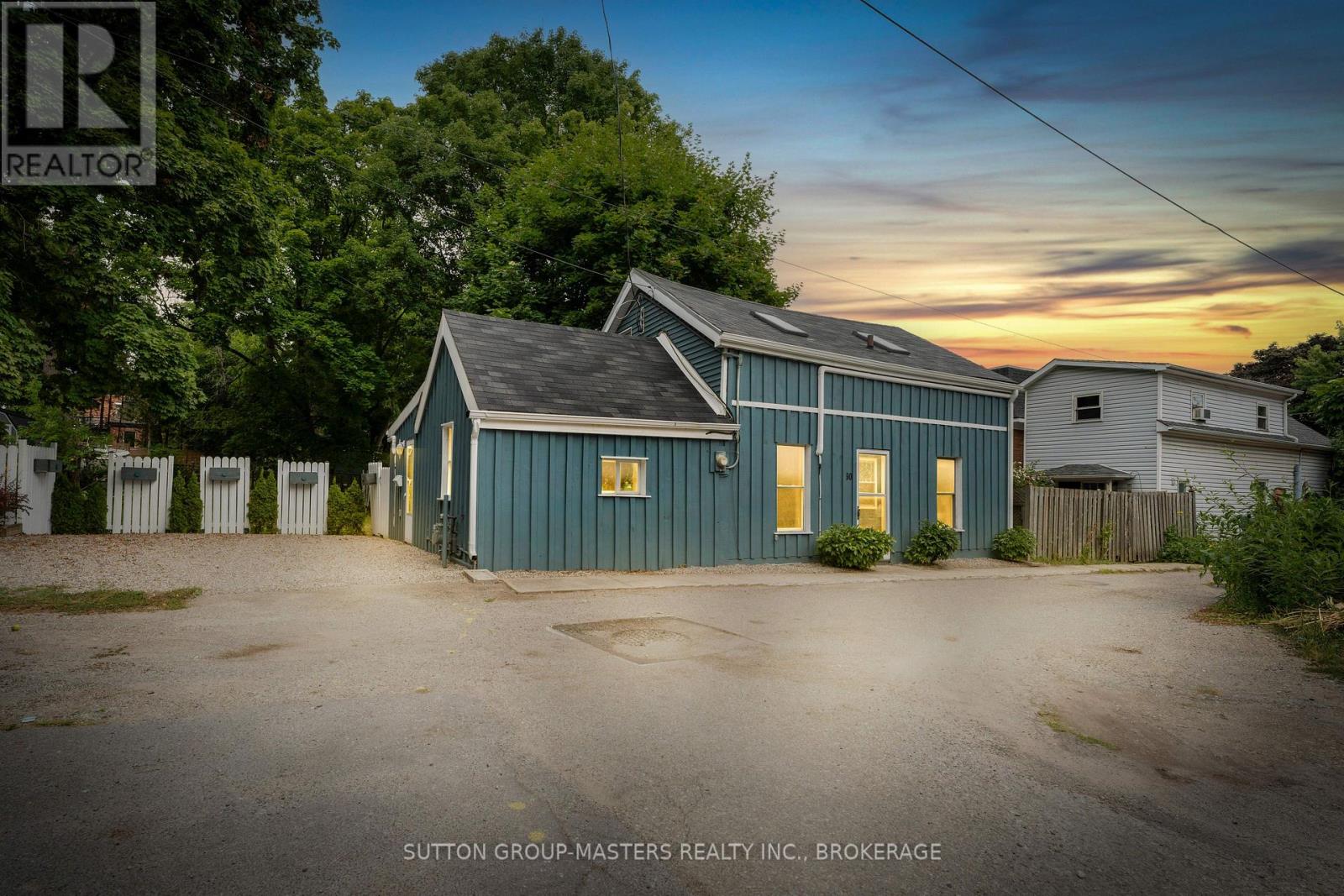 60 Centre Street, Gananoque, Ontario K7G 2H7 - Photo 1 - X12538454