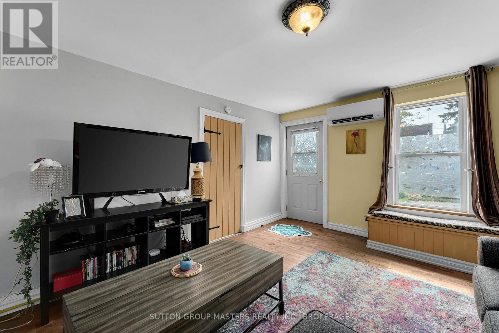 60 Centre Street, Gananoque, Ontario K7G 2H7 - Photo 7 - X12538454