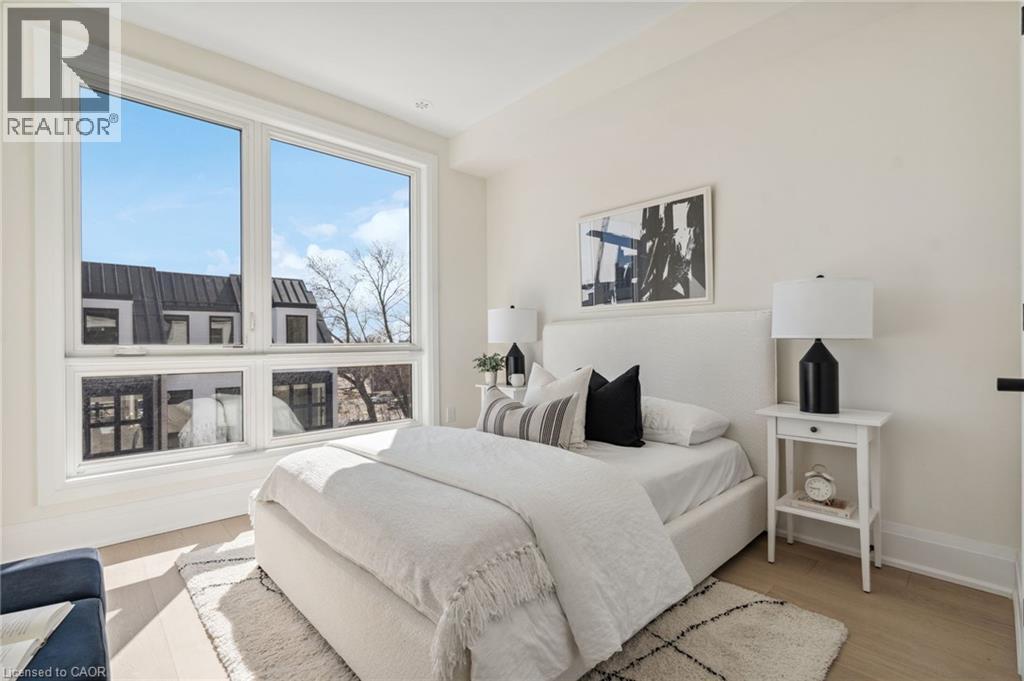 2282 Sovereign Street, Oakville, Ontario  L6L 0H9 - Photo 16 - 40758510