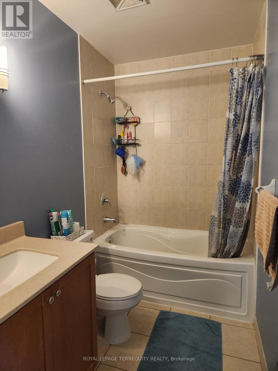 1223 - 238 Bonis Avenue, Toronto, Ontario  M1T 3W7 - Photo 7 - E12538156