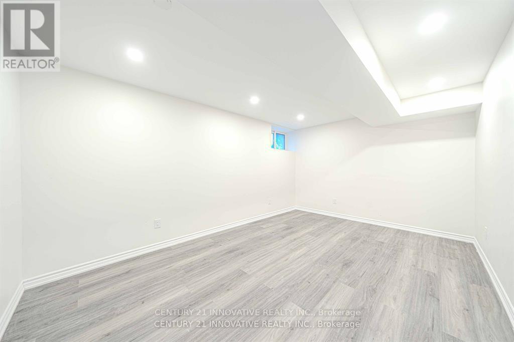 Bsmt - 1894 Woodview Avenue, Pickering, Ontario  L1V 1L6 - Photo 4 - E12538170