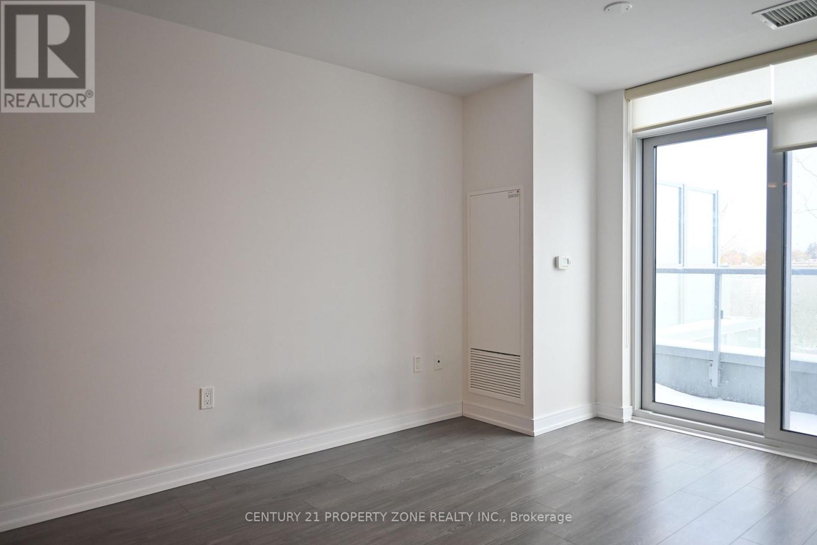 210 - 225 Village Green Square, Toronto, Ontario  M1S 0N4 - Photo 10 - E12538214