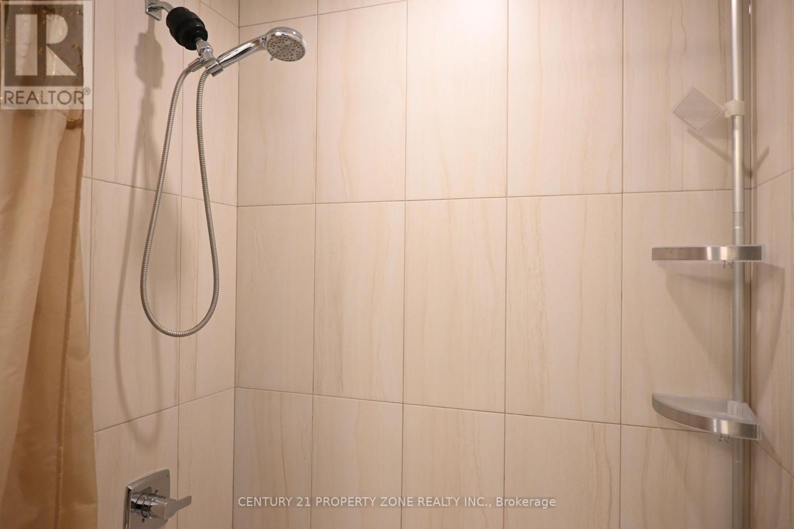 210 - 225 Village Green Square, Toronto, Ontario  M1S 0N4 - Photo 19 - E12538214