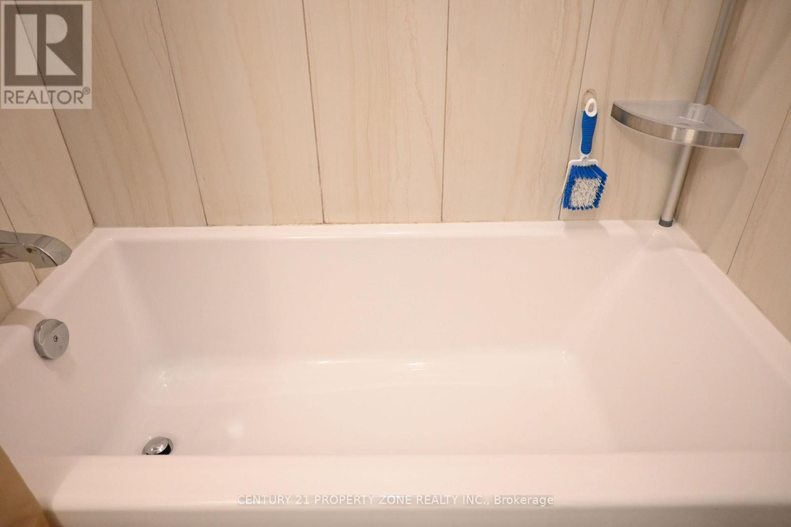 210 - 225 Village Green Square, Toronto, Ontario  M1S 0N4 - Photo 20 - E12538214