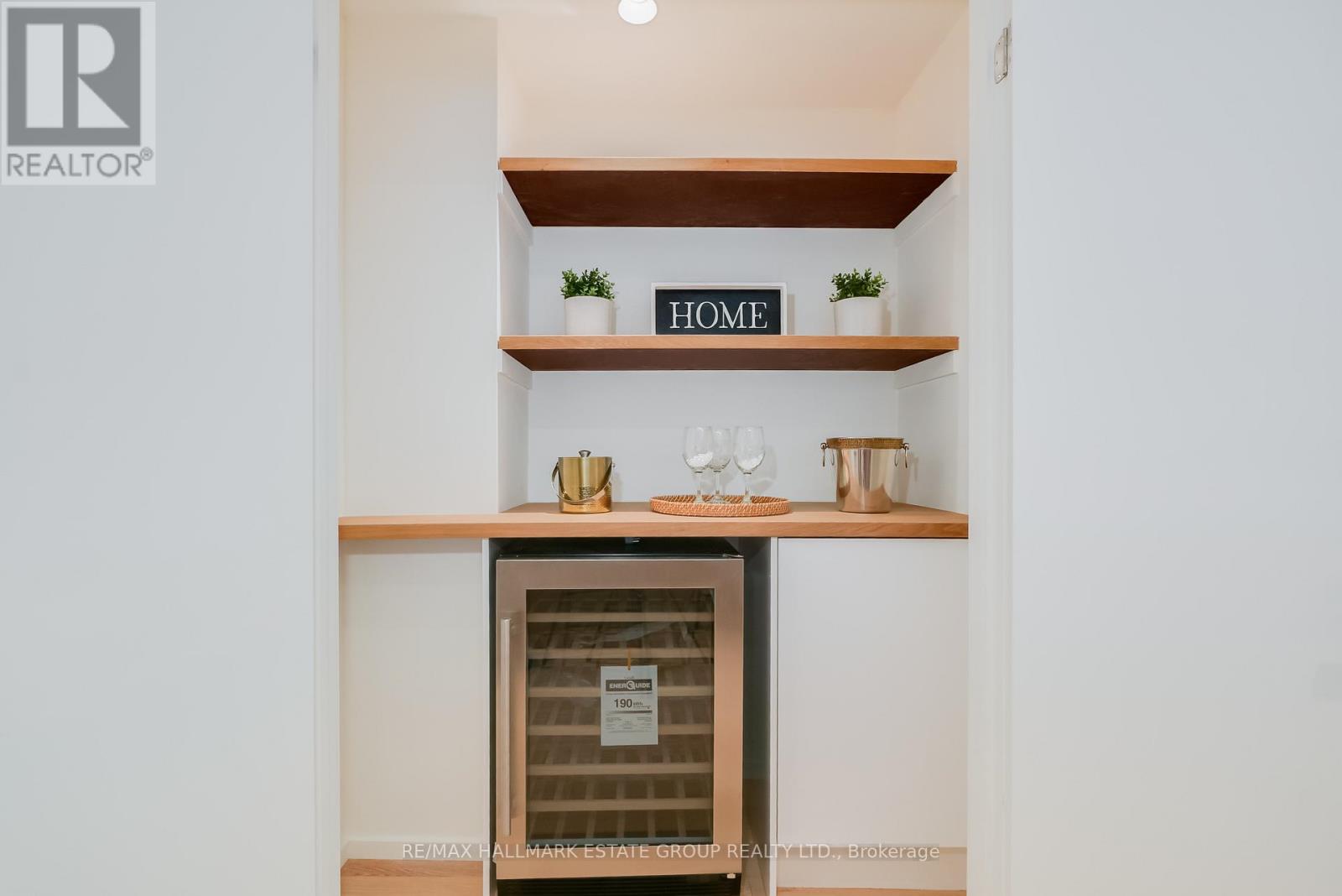 7 Ivy Avenue, Toronto, Ontario  M4L 2H6 - Photo 19 - E12538238