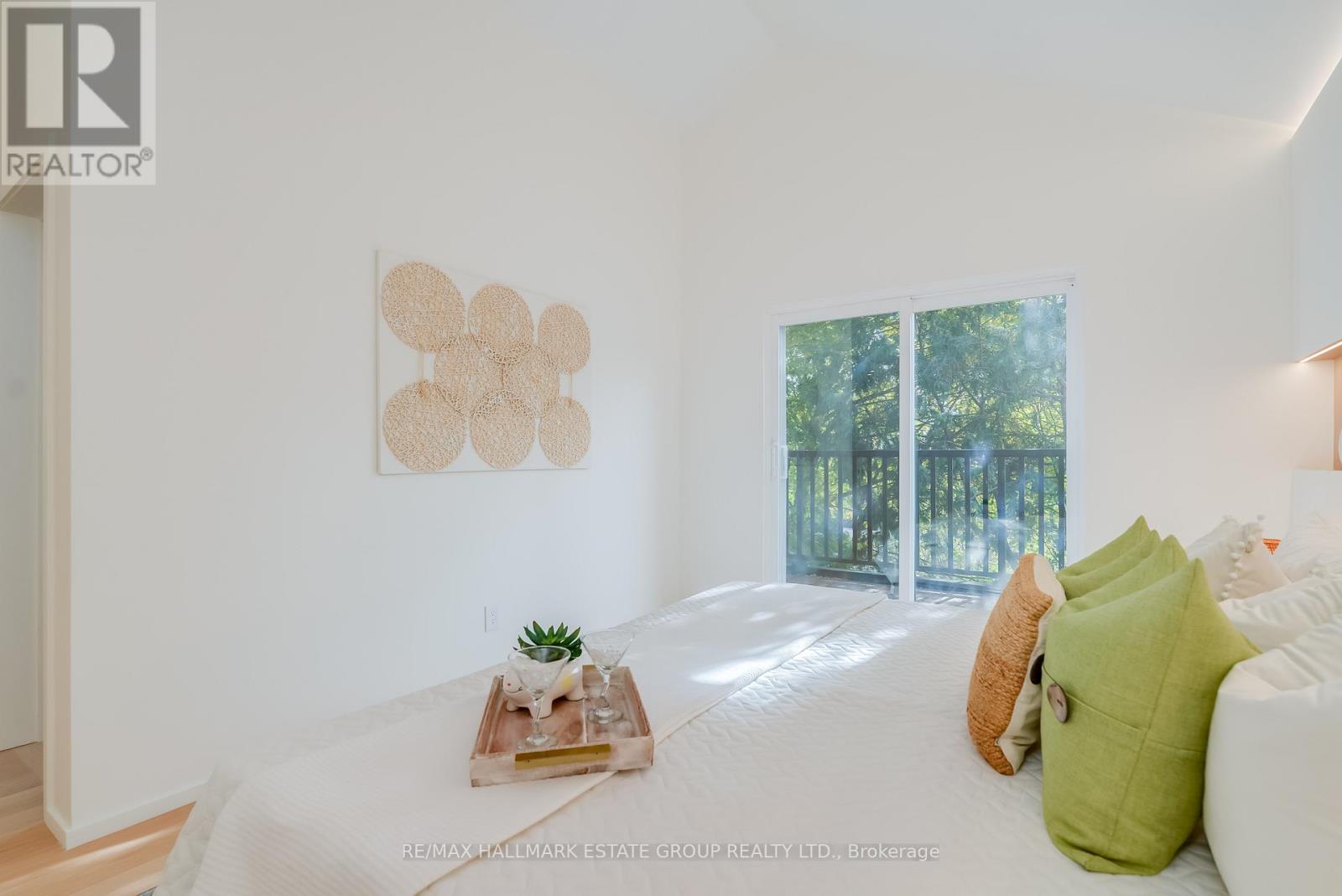 7 Ivy Avenue, Toronto, Ontario  M4L 2H6 - Photo 24 - E12538238