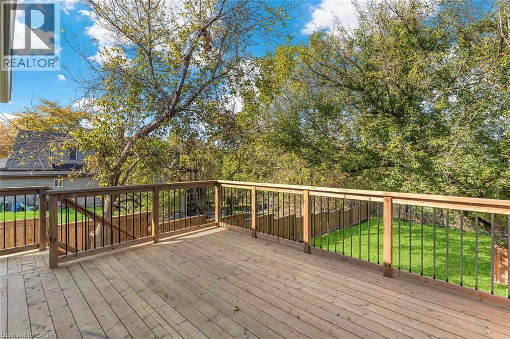 3 Ball Avenue E, St. Catharines, Ontario  L2T 1B4 - Photo 9 - 40781983