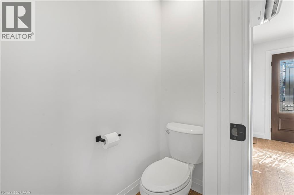 3 Ball Avenue E, St. Catharines, Ontario  L2T 1B4 - Photo 7 - 40781983