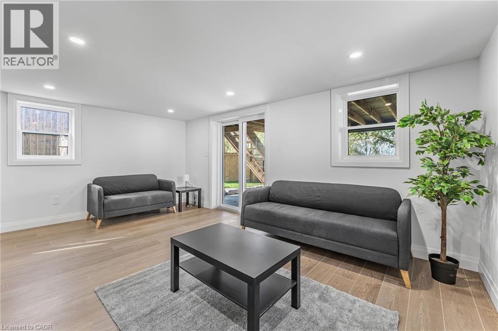 3 Ball Avenue E, St. Catharines, Ontario  L2T 1B4 - Photo 23 - 40781983