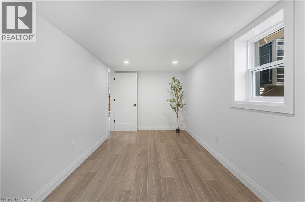 3 Ball Avenue E, St. Catharines, Ontario  L2T 1B4 - Photo 26 - 40781983