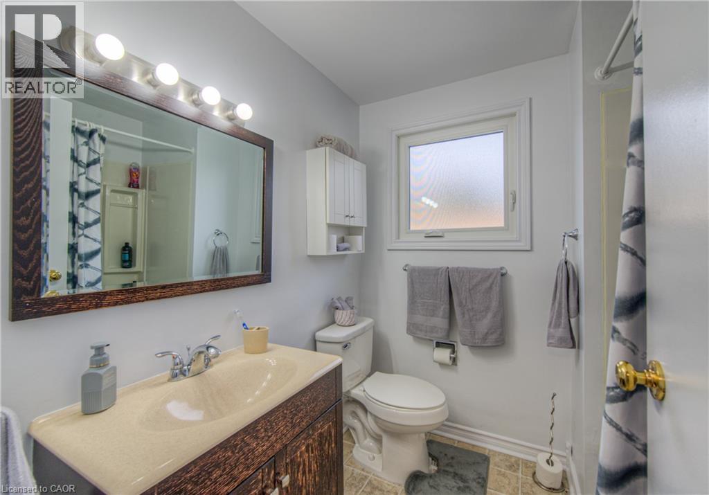 118 Glamis Road, Cambridge, Ontario  N1R 6S8 - Photo 17 - 40785098