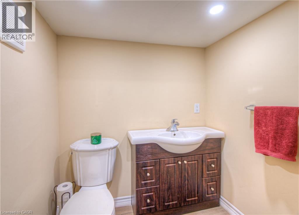 118 Glamis Road, Cambridge, Ontario  N1R 6S8 - Photo 21 - 40785098